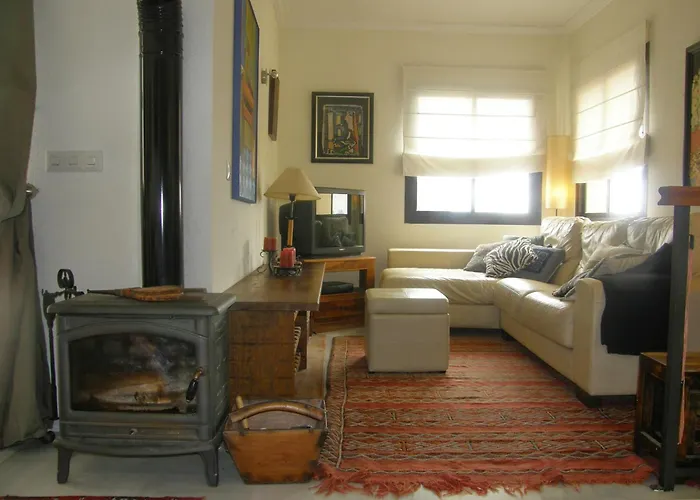 El Descanso - Silhouse 펜션 *